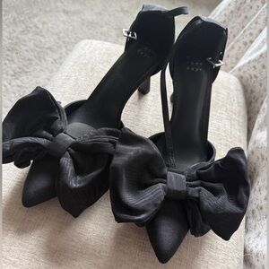 A New Day Black Bow Heels – 3” Heel – Worn Once 🎀